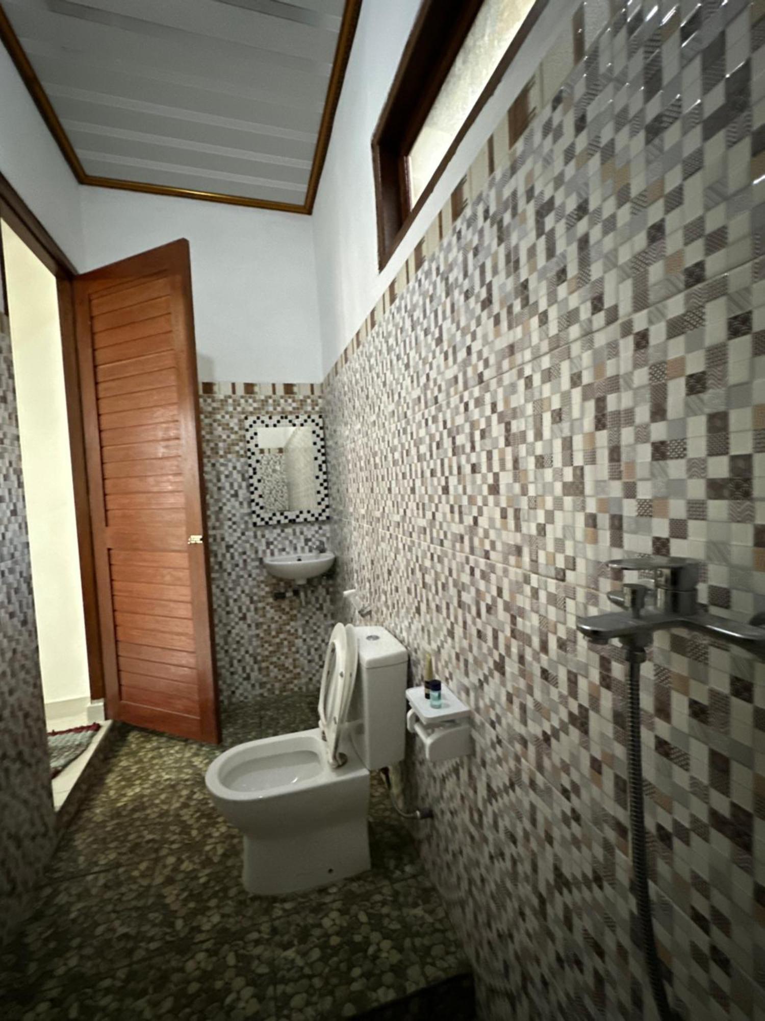 Bali Basuki Retreat Center Apartment Besakih Ngoại thất bức ảnh